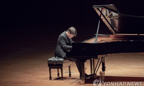 [연합뉴스] 클래식 공연계도 코로나 타격…조성진 앙코르 공연 무산