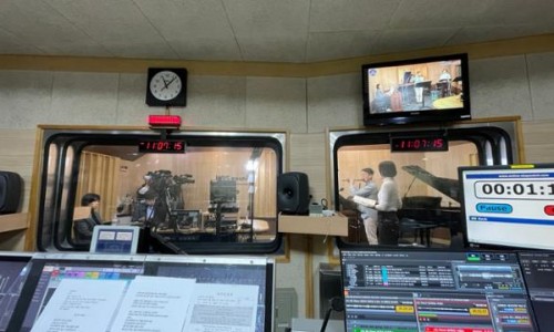 [한국일보] 이지영의 클래식 노트 손열음·임윤찬 등도 거쳐간… 라디오 클래식 방송의 소중함