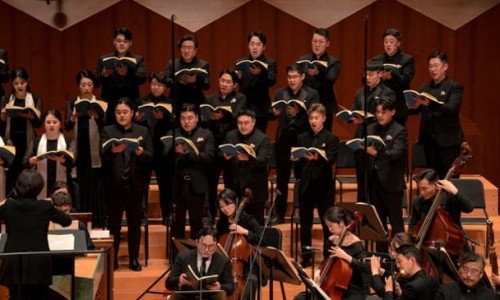 [한국일보] 이지영의 클래식 노트 : 예수의 수난 그린 300년 전 바흐의 예배 음악 '요한수난곡'의 울림과…