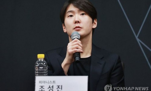 [연합뉴스]베를린필 상주음악가 된 조성진 "라벨 피아노 전곡 연주도 도전"