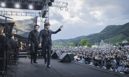 [중앙일보]김선욱, 조성진 피아노 듀엣까지