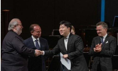 [연합뉴스] 지휘자 송민규, 귀도 칸텔리 국제 지휘 콩쿠르 우승